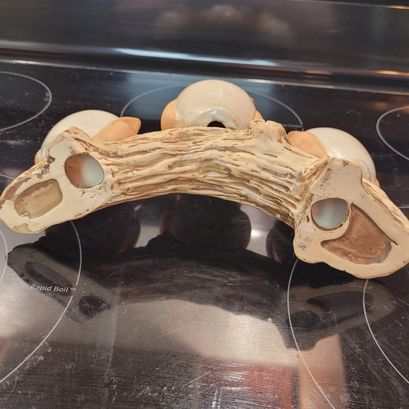 Ceramic Owls on a Branch - Picture 12 of 15